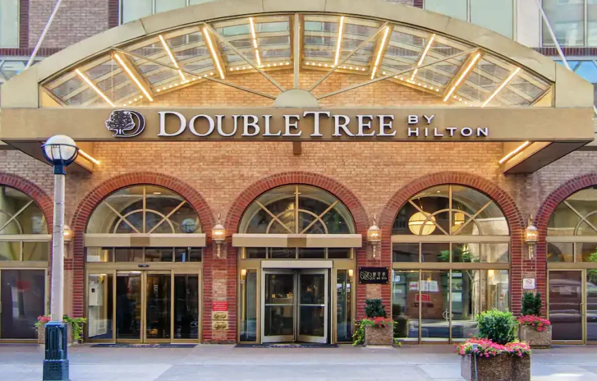 DoubleTree by Hilton Hotel Toronto Downtown